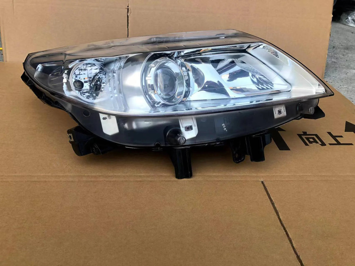 1pcs car bumpe headlamp for Latitude headlight 2011~2012y car accessories head lamp for Renault Latitude fog light